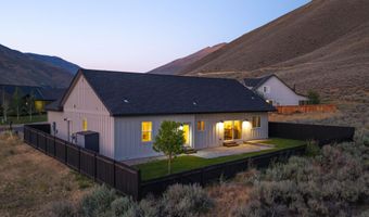 155 Cowcatcher Loop, Bellevue, ID 83313