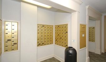 7500 WOODMONT Ave #S706, Bethesda, MD 20814