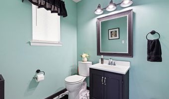 109 E SKEET Cir E, Bear, DE 19701