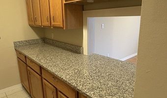 10 Longwood Dr 5, Andover, MA 01810