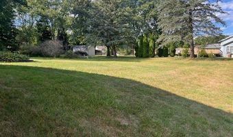 1064 Elmarna Ave, Ashland, OH 44805