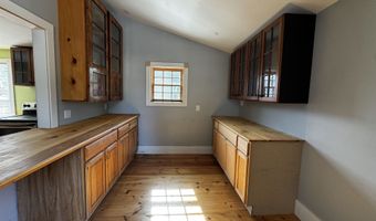 406-408 Gage St, Bennington, VT 05201