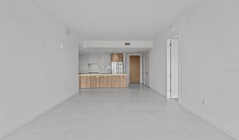 1020 SUNSET POINT Rd 611, Clearwater, FL 33755