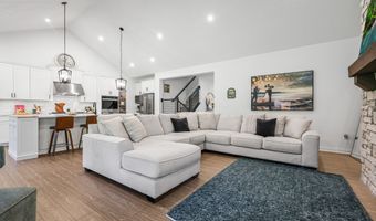 1812 Water Oak Way, Avon, IN 46123