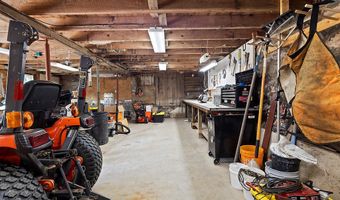 444 W Auburn Rd, Auburn, ME 04210