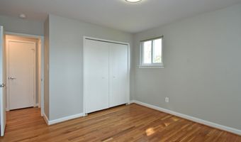 6319 TONE Ct, Bethesda, MD 20817