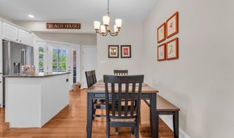 335 Engleside Ave, Beach Haven, NJ 08008