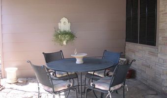 811 N 7th St, Alpine, TX 79830