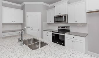 1264 EIDSON St, Athens, AL 35611