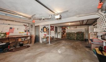 9 Stonegate Ln, Derry, NH 03038
