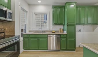 1726 Eagle Ave, Alameda, CA 94501