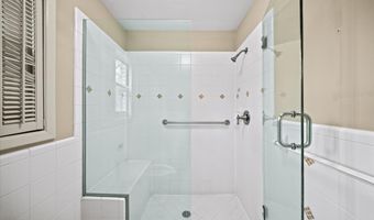 1570 Nantahalla Dr, Atlanta, GA 30329