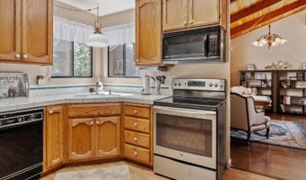 677 Saint Andrews Dr, Arnold, CA 95223
