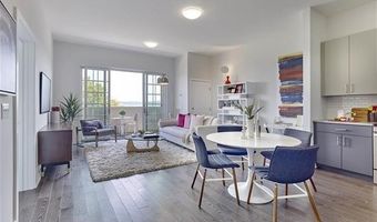 250 AVENUE E 210, Bayonne, NJ 07002