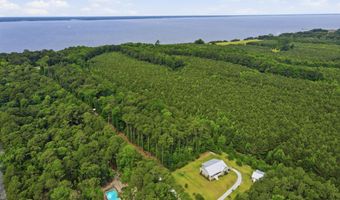 126 Charlie Rd, Arapahoe, NC 28510