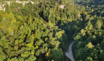 9999 Deer Track Rd, Beattyville, KY 41311
