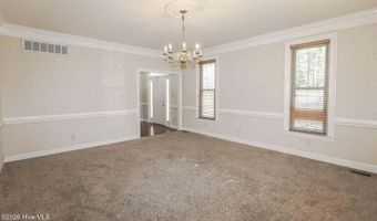 809 Houndslake Dr, Aiken, SC 29803