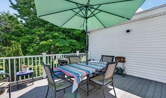 15 Lovejoy Rd, Andover, MA 01810