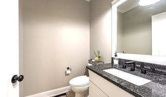 122 Hollister Dr, Albany, GA 31721