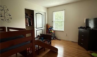 1529 Creekside Rd, Amelia, OH 45102