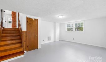 1300 Montgomery Ave, Albemarle, NC 28001