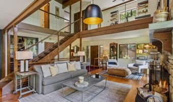 15 Elm Ct, Highlands, NC 28741