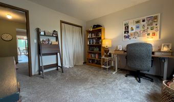 1115 NE 15th Ave, Aberdeen, SD 57401