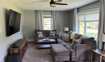 109 Patricia St, Agency, IA 52530