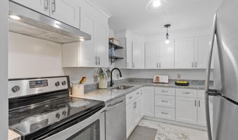 5 Elm St 1, Acton, MA 01720