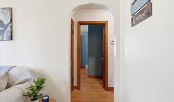 51 Cayuga Ct, Burlington, VT 05408
