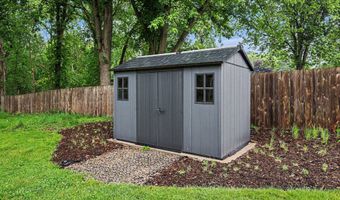 6609 Rix St SE, Ada, MI 49301