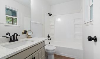 18 S Hampstead Ln, Bella Vista, AR 72714