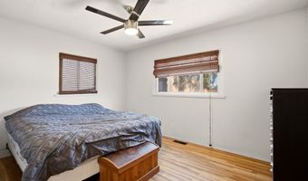 105 Green Valley Rd NW, Albuquerque, NM 87107
