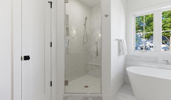7705 HOLIDAY Ter, Bethesda, MD 20817