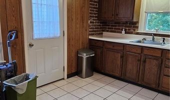 27 Clifton Ave, Coventry, RI 02816