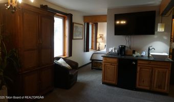 355 S WASHINGTON St, Afton, WY 83110