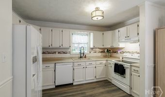 220 Eaglewood Ct, Athens, GA 30606