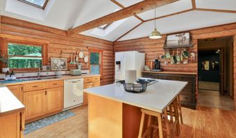 21663 OATLANDS Rd, Aldie, VA 20105