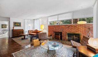 2313 GLASGOW Rd, Alexandria, VA 22307