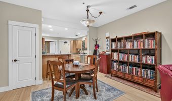 608 Fair Oaks Ct, Ashland, OR 97520