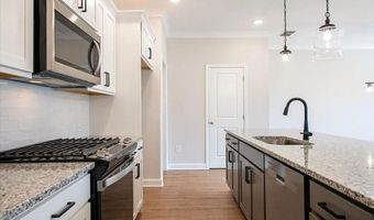 121 Priestwood Ln, Acworth, GA 30102