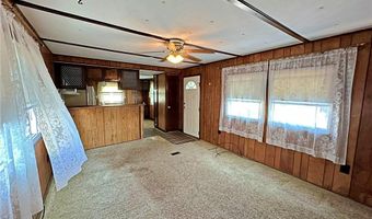 25 East Dr, East Providence, RI 02916