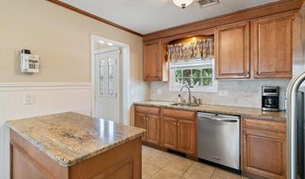 54 Storm Jib Ct, Bayville, NJ 08721