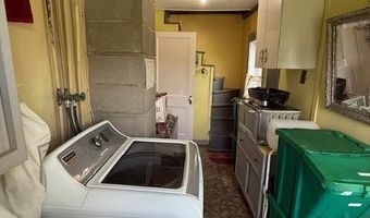 10 Palm St, Baileyville, ME 04694