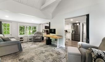 1644 Upper Dummerston Rd, Brattleboro, VT 05301