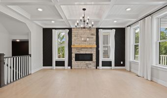 23369 WALKING WOODS Ln, Aldie, VA 20105