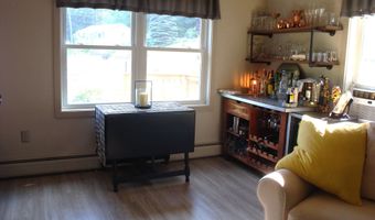 49 Hampshire Cir, Brattleboro, VT 05301