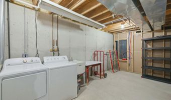 5363 Windfield Dr, Allendale, MI 49401