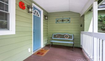 5 Arbutus Rd, Asheville, NC 28805
