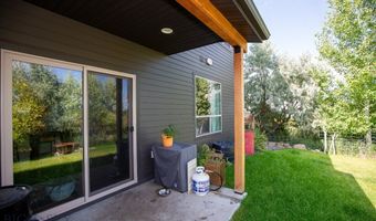2765 Georgia Marie Ln, Bozeman, MT 59718